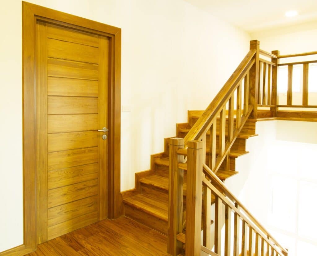 maintaining-and-cleaning-hardwood-stairs